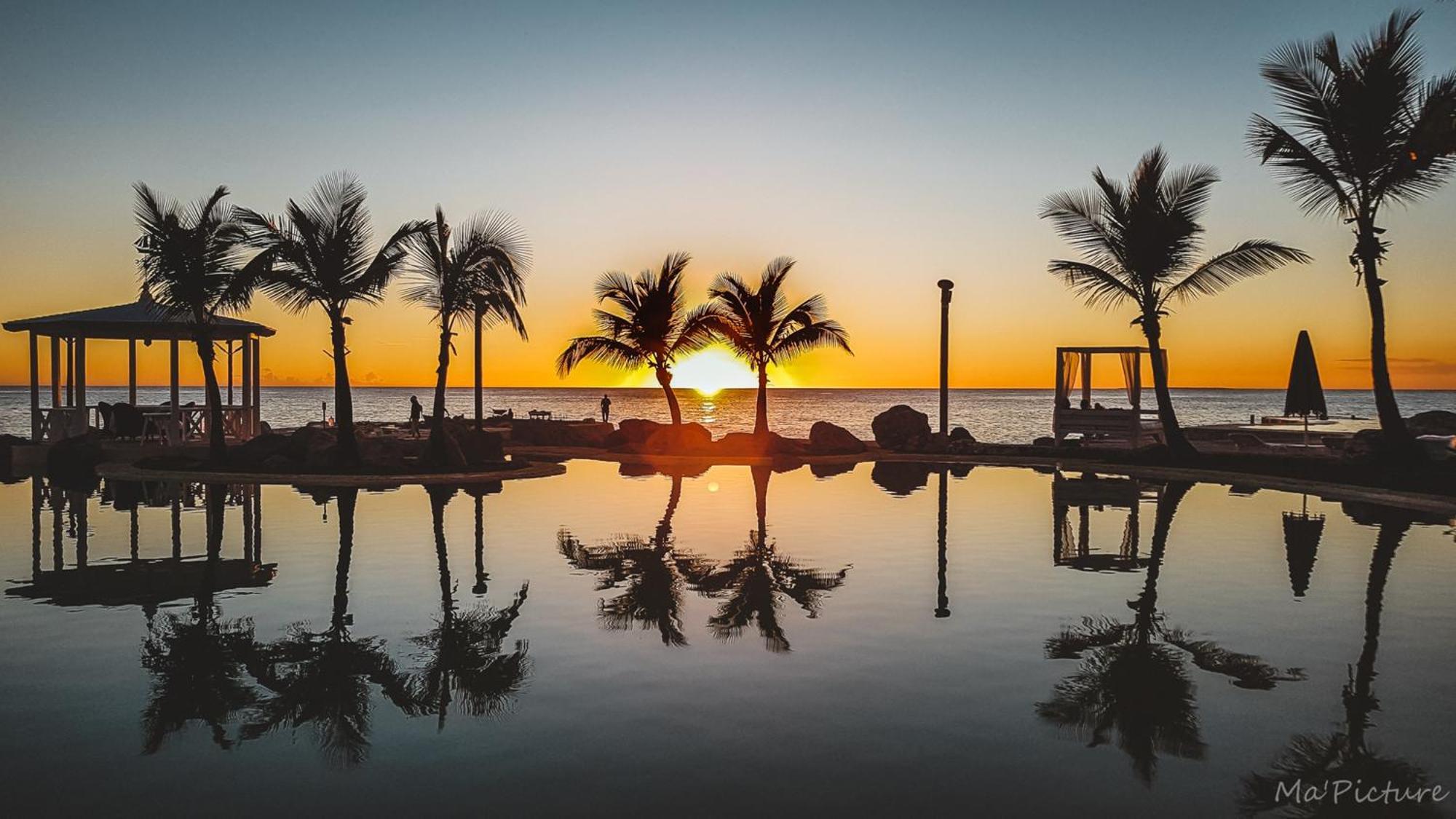 Tracadero Beach Club & Holidays Rentals Байяибе Экстерьер фото